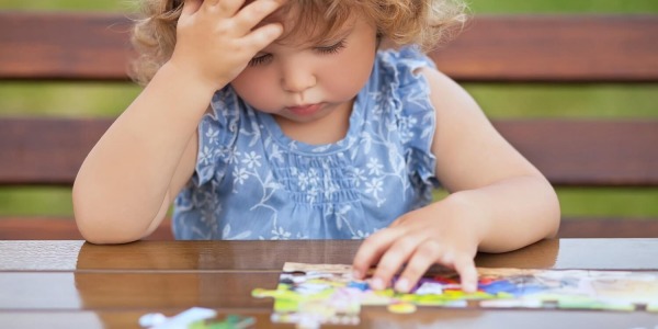 Jak ćwiczyć z dzieckiem umiejętność skupienia uwagi. Cz. 1